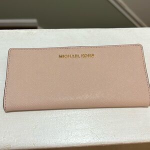 Small Pink Michael Kors Open Face Wallet